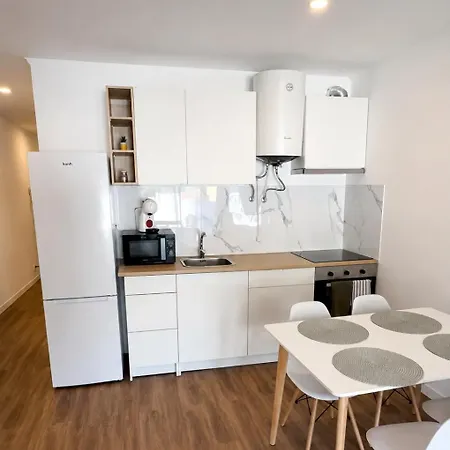 & House - Wifi - Ac - Swimming Pool - By Bedzy * אלבופיירה